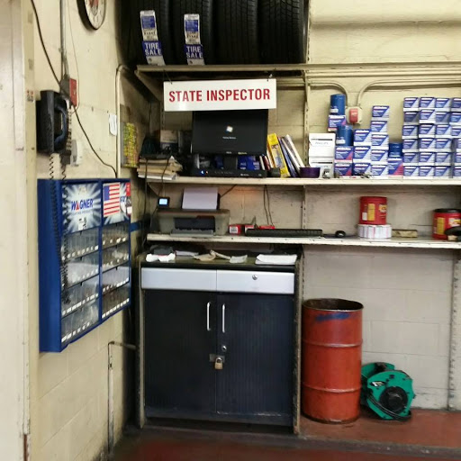 Auto Repair Shop «Great Bridge Service Center», reviews and photos, 208 Battlefield Blvd S, Chesapeake, VA 23322, USA