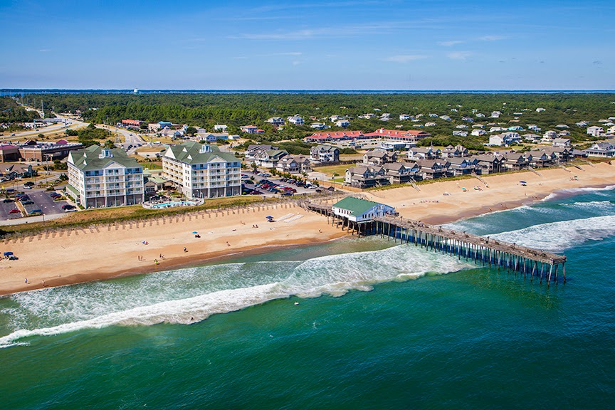 Photo of Pier House Weddings and Events beach with very clean level of cleanliness