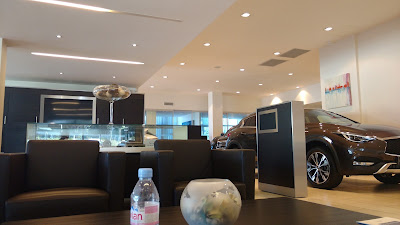 INFINITI Centre Fréjus à Fréjus