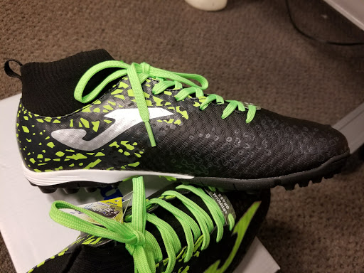 Soccer Store «GK Union LLC», reviews and photos, 207 Chesterfield Pkwy W, Chesterfield, MO 63017, USA