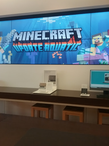 Computer Store «Microsoft Store», reviews and photos, 7007 Friars Rd #860, San Diego, CA 92108, USA