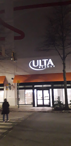 Cosmetics Store «Ulta Beauty», reviews and photos, 914 Ellsworth Dr, Silver Spring, MD 20910, USA