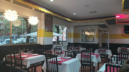 Buddha palace Indio-Nepalí Restaurante - Av. del Ferrocarril, 2A, 48013 Bilbao, Biscay, Spain