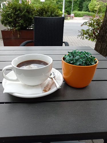 Értékelések erről a helyről: One More Coffee, Budapest - Kávézó