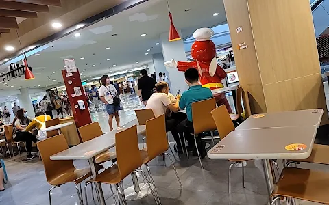 Jollibee image