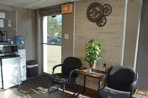 Auto Repair Shop «Apex Auto Sales & Repair, LLC», reviews and photos, 3029 Milwaukee St, Madison, WI 53714, USA