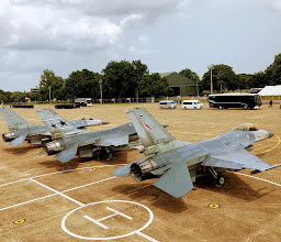Wing 1 Airport photo