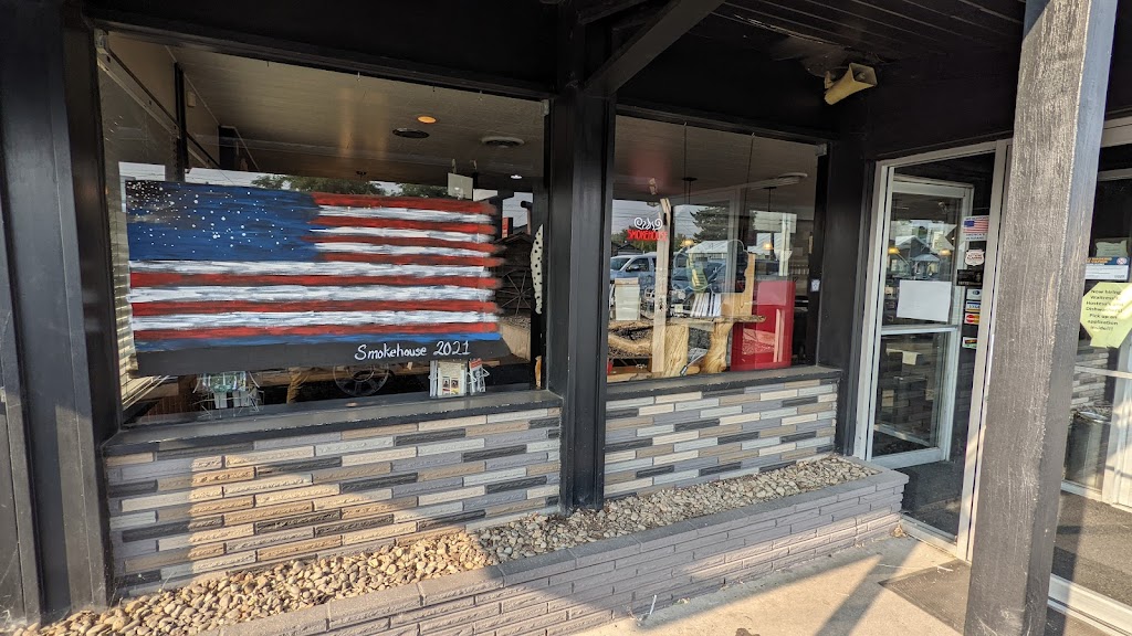 Smokehouse Restaurant 97850