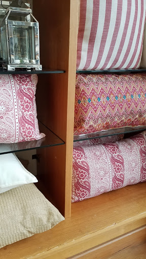 Furniture Store «Pottery Barn», reviews and photos, 2700 Clarendon Blvd r100, Arlington, VA 22201, USA