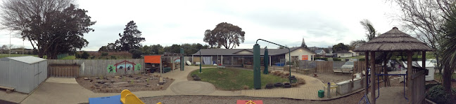 Comments and reviews of Pukekohe High School Child Care Centre