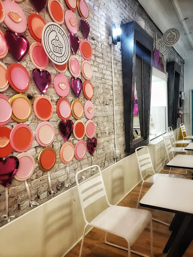 Bakery «Designer Desserts», reviews and photos, 56 Lincolnway, Valparaiso, IN 46383, USA