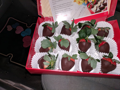 Gift Shop «Edible Arrangements», reviews and photos, 1923 Carl D. Silver Parkway, Fredericksburg, VA 22401, USA