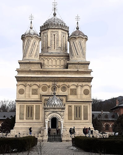 Comentarii opinii despre Curtea de Argeș Monastery