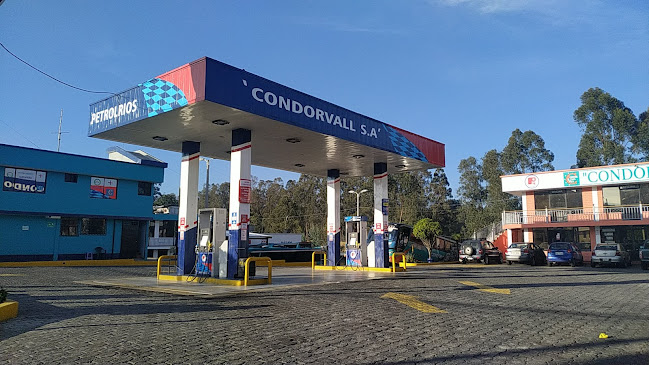Opiniones de Gasolinera Condorvall en Sangolqui - Gasolinera