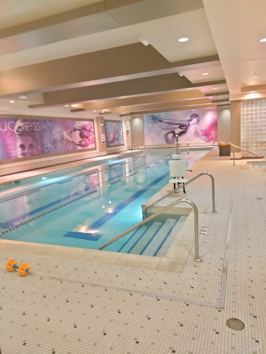 Shopping Mall «Pointe Plaza Shopping Center», reviews and photos, 19251 Mack Ave #90, Grosse Pointe Woods, MI 48236, USA