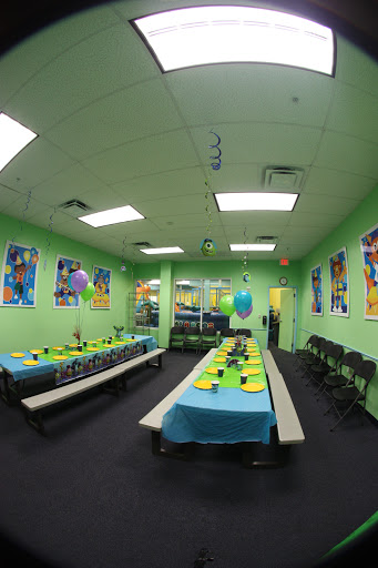 Amusement Center «Jump A Roos- Indoor Inflatable Play & Party Center», reviews and photos, 20505 South Dixie Highway, Miami, FL 33189, USA