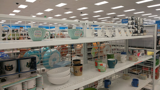 Clothing Store «Ross Dress for Less», reviews and photos, 1275 W Pearce Blvd, Wentzville, MO 63385, USA