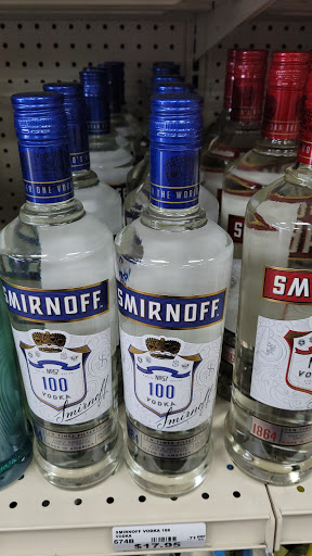 Liquor Store «Newport Liquor Store», reviews and photos, 2019 N Coast Hwy, Newport, OR 97365, USA