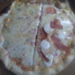 Photo n°2 de l'avis de Graziela.o fait le 13/06/2021 à 20:19 sur le  Casa da Pizza Romeira à Almada