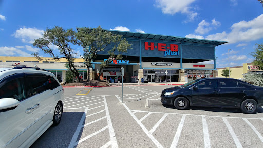 Grocery Store «H-E-B plus!», reviews and photos, 20935 US-281, San Antonio, TX 78258, USA