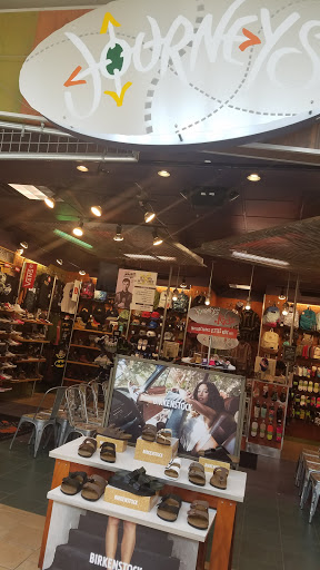 Shopping Mall «Summit Mall», reviews and photos, 3265 W Market St, Fairlawn, OH 44333, USA