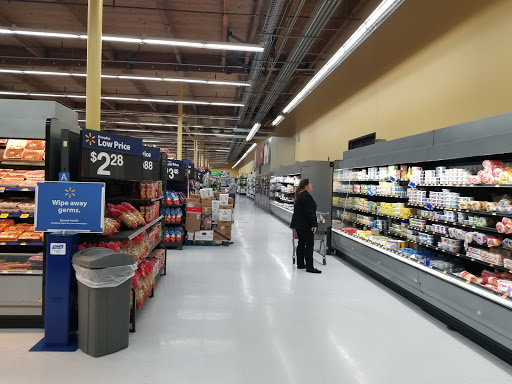 Supermarket «Walmart Neighborhood Market», reviews and photos, 15600 SE McLoughlin Blvd, Milwaukie, OR 97267, USA