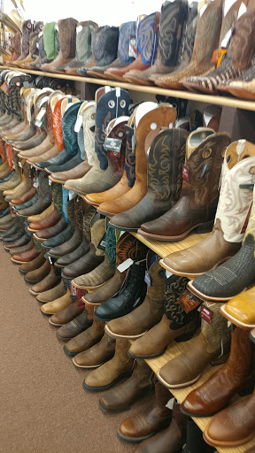 Western Apparel Store «The Fort - Nebraska City», reviews and photos, 903 Central Ave, Nebraska City, NE 68410, USA