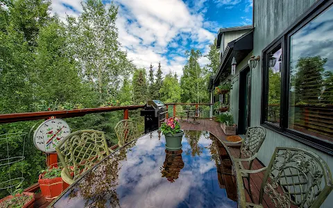 Alaska House of Jade Bed and Breakfast image