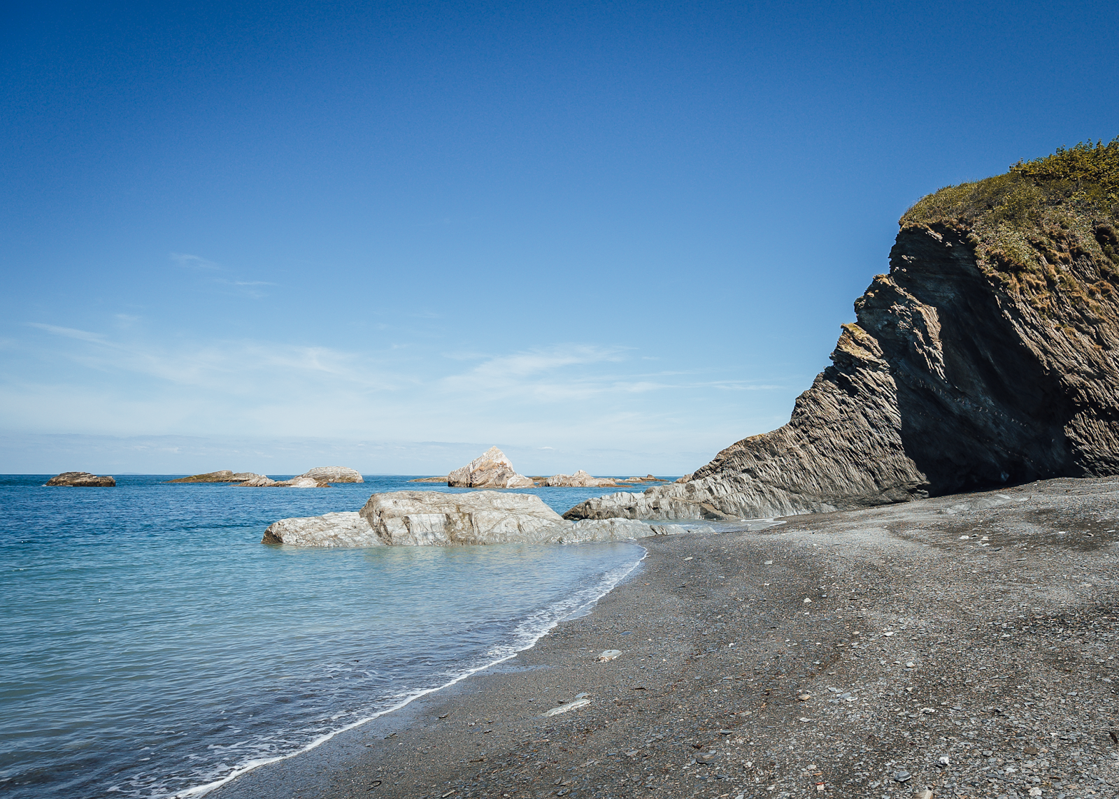 Fotografija Tuneli plaže z prostorna obala