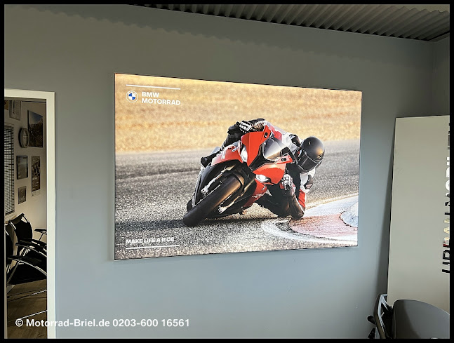 Motorrad Briel GmbH Motorradhändler BMW Kawasaki Öffnungszeiten