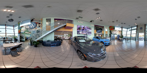 Volkswagen Dealer «Capitol Volkswagen», reviews and photos, 911 Capitol Expressway Auto Mall A, San Jose, CA 95136, USA