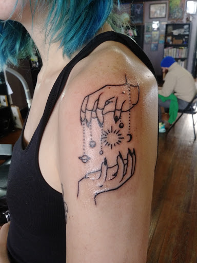 Tattoo Shop «Moth Studio», reviews and photos, 428 W Commercial St, Springfield, MO 65803, USA