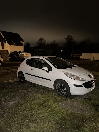 Photo 5 - Carross Auto