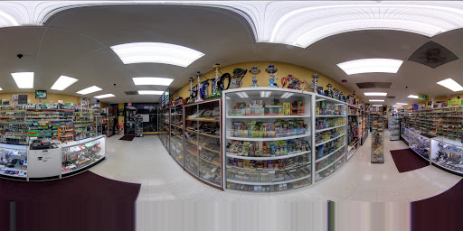 Tobacco Shop «Tobacco & Gift», reviews and photos, 1556 E Main St, St Charles, IL 60174, USA