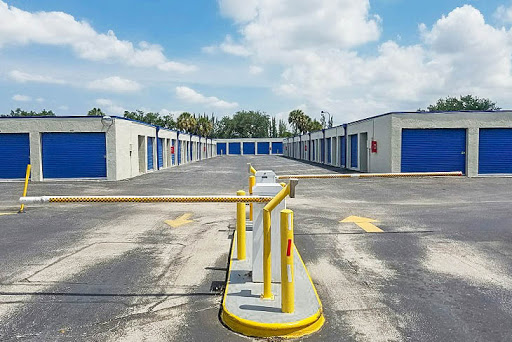 Self-Storage Facility «US Storage Centers», reviews and photos, 6701 NW 18th Ct, Plantation, FL 33313, USA