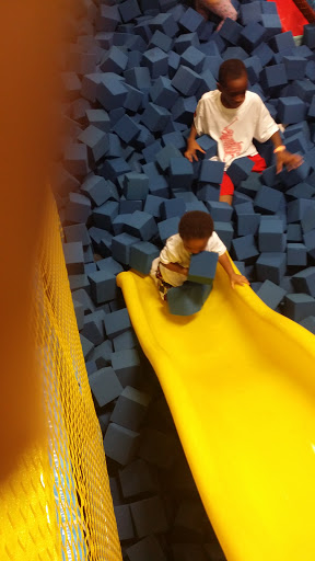 Amusement Center «Jump A Roos- Indoor Inflatable Play & Party Center», reviews and photos, 20505 South Dixie Highway, Miami, FL 33189, USA