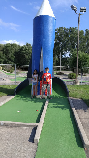 Golf Course «Spring Lake Park Goony Golf Mini Golf», reviews and photos, 1066 County Hwy 10, Spring Lake Park, MN 55432, USA