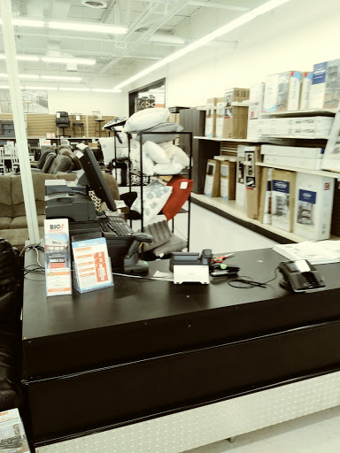 Discount Store «Big Lots», reviews and photos, 3669 E Grand River Ave, Howell, MI 48843, USA