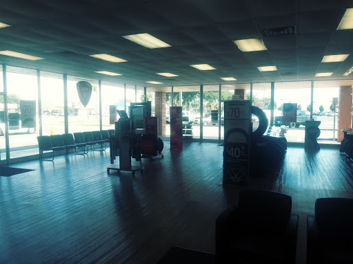 Tire Shop «Firestone Complete Auto Care», reviews and photos, 7700 49th St N, Pinellas Park, FL 33781, USA