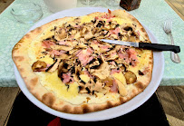 Pizza du Pizzeria Le Chariot à Algajola - n°14