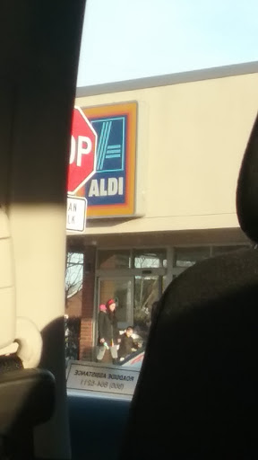 Supermarket «ALDI», reviews and photos, 6 Van Dyke Ave, New Brunswick, NJ 08901, USA
