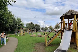 Trim playground image