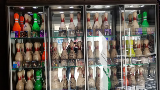 Bowling Alley «Strike 10 Bowling & Sports Lounge», reviews and photos, 801 Silks Run #1505, Hallandale Beach, FL 33009, USA