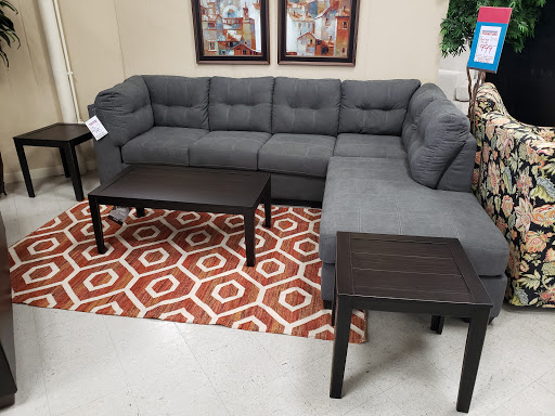 Furniture Store «Major Discount Furniture», reviews and photos, 504 Henslee Dr, Dickson, TN 37055, USA