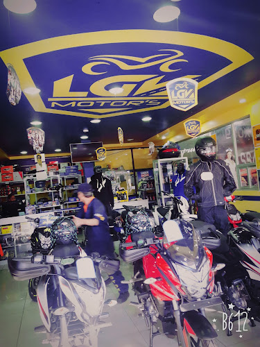 Opiniones de La Gran Vía Motors (El Condado) en Quito - Tienda de motocicletas