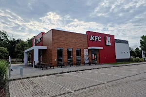 KFC Székesfehérvár Budai út DT image
