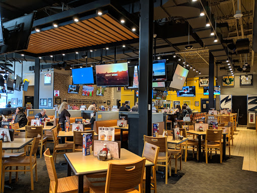 Shopping Mall «Pheasant Lane Mall», reviews and photos, 310 Daniel Webster Hwy, Nashua, NH 03060, USA