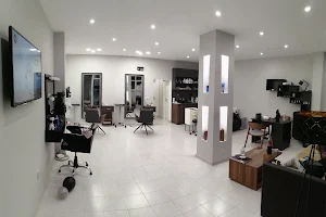 Hairdresser Studio Shine image
