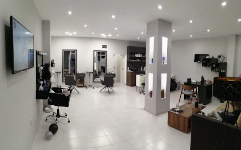 Hairdresser Studio Shine image