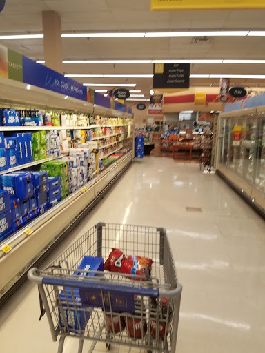 Grocery Store «Food Lion», reviews and photos, 3219 S Holden Rd, Greensboro, NC 27407, USA